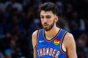 还在进化！戴格诺特：霍姆格伦比上赛季结束的时候更强了